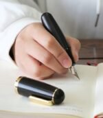 Moonman Q1 Solid Wood Black Sandalwood Fountain Pen MQ1-09E - Image 2