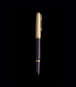 Parker 51 Deluxe Plum Gold Trim Fountain Pen - Image 2