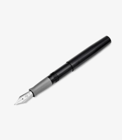 Gravitas Quark Torlon Fountain Pen