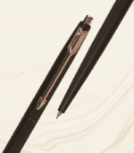 Parker Insignia Laque Black GT Ball Pen Gift Set with Keychain - Image 2